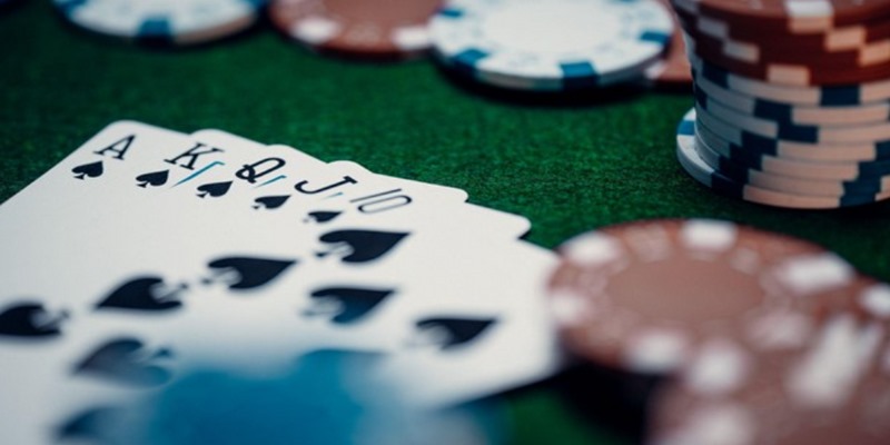 Điểm danh những tựa game bài V8 đỉnh cao 